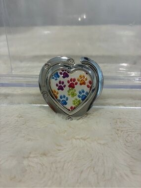 Heart-Shaped Paw Print Pet Accessory – Silver with Multicolor Paw Design Bag